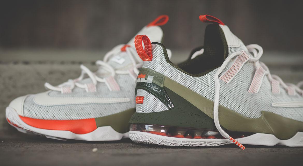 Nike LeBron XIII Low 